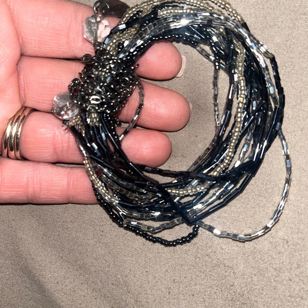 Womens stretch pewter and gray bracelet